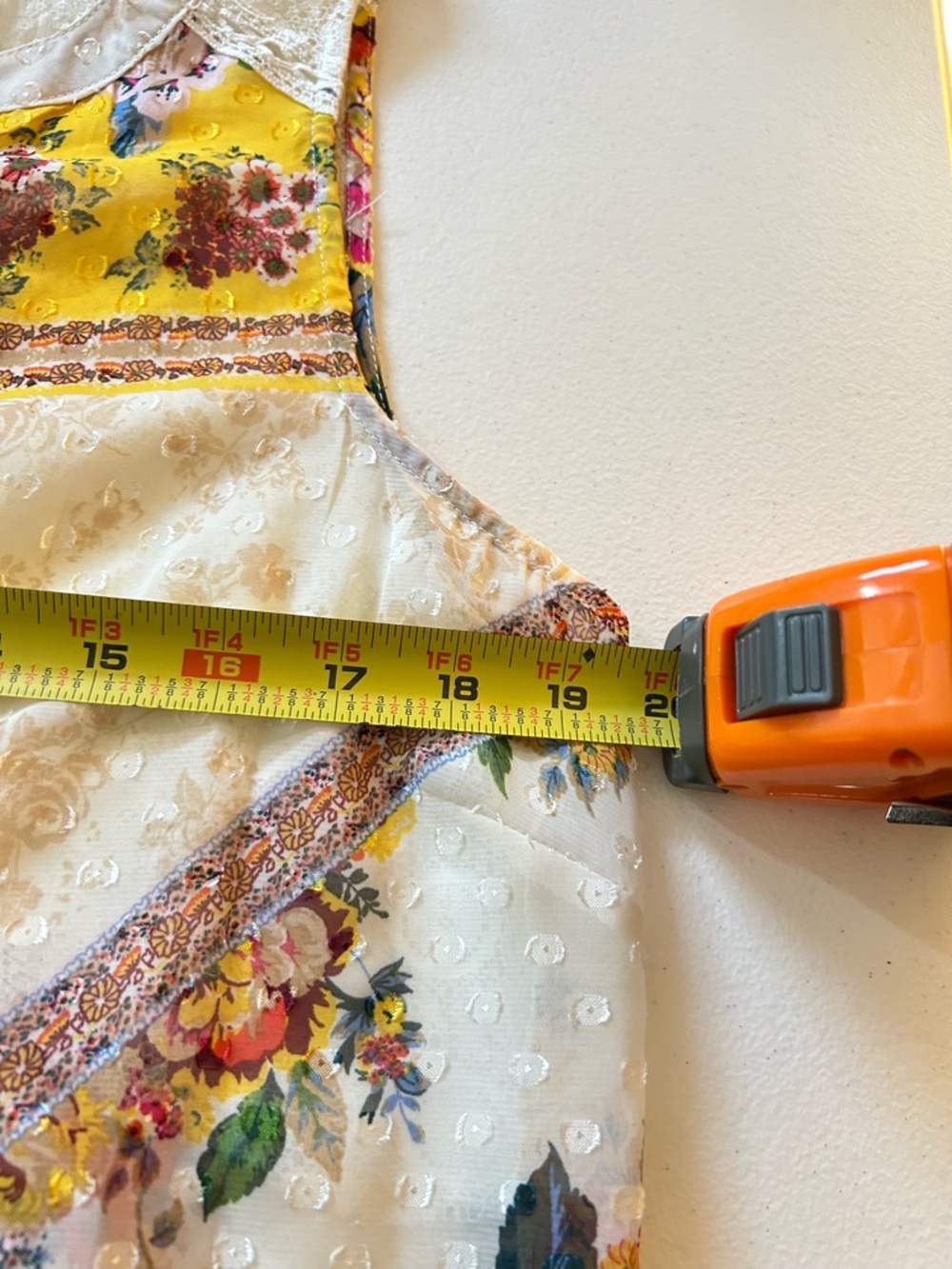 Fig & Flower Sz M Bohemian Floral Patchwork Tank Lace Crochet Overlay Top - Picture 3 of 15